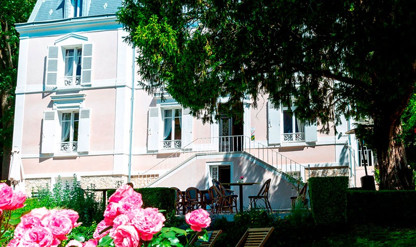 Suites et Chambres d'hôtes à Provins<br />
Maison Stella Cadente